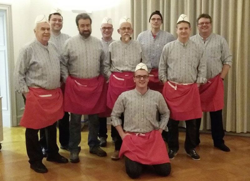 Beim Anrichten